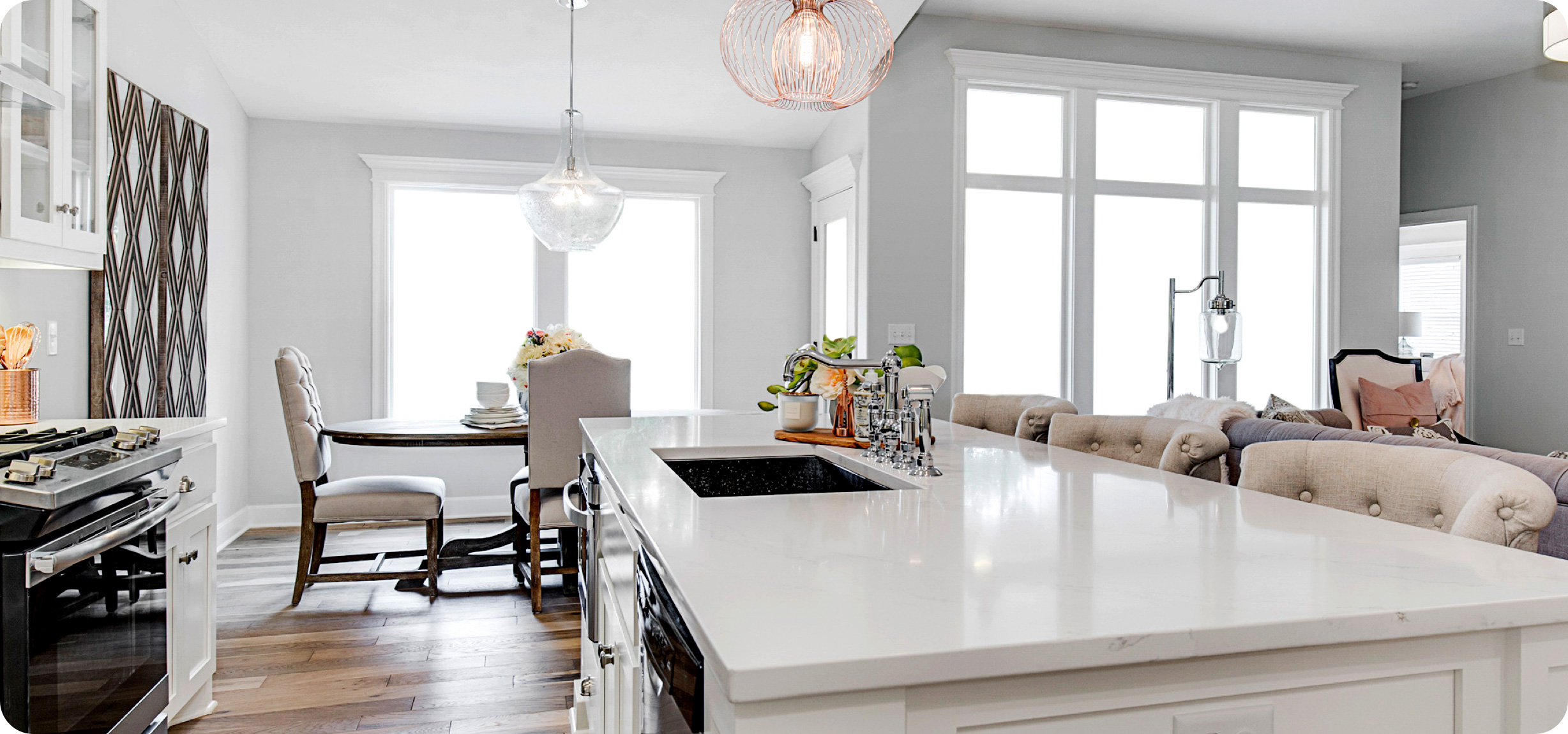 Modern kitchen dining room